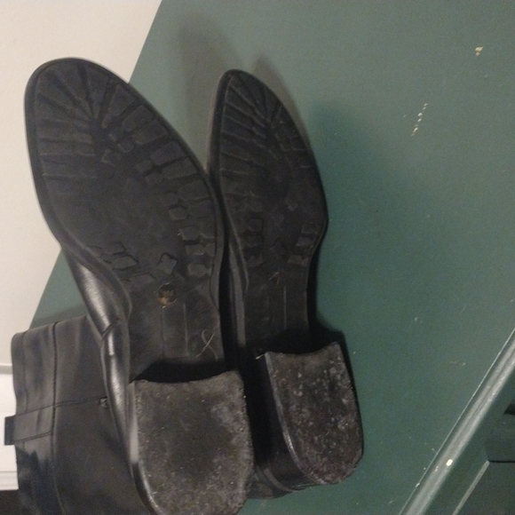 💜5/$25💜 size 8. - Picture 2 of 4